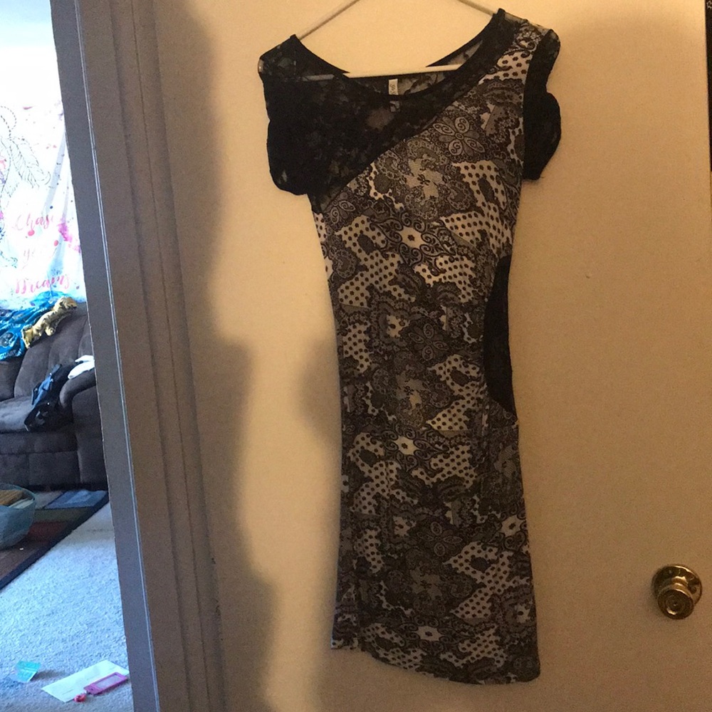 Material dress